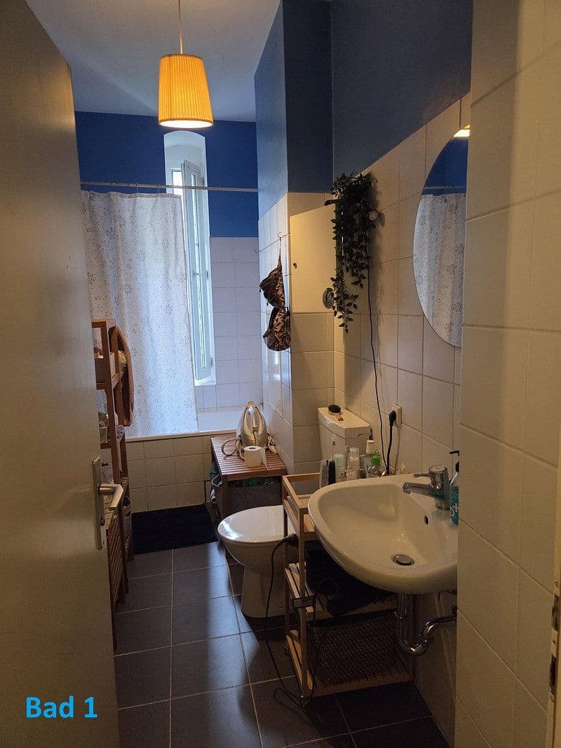Predaj bytu 2-izbový 75 m², Simon-Dach Straße 9, Berlin, Berlín Predaj bytu 2-izbový 75 m², Simon-Dach Straße 9, Berlin, Berlín
