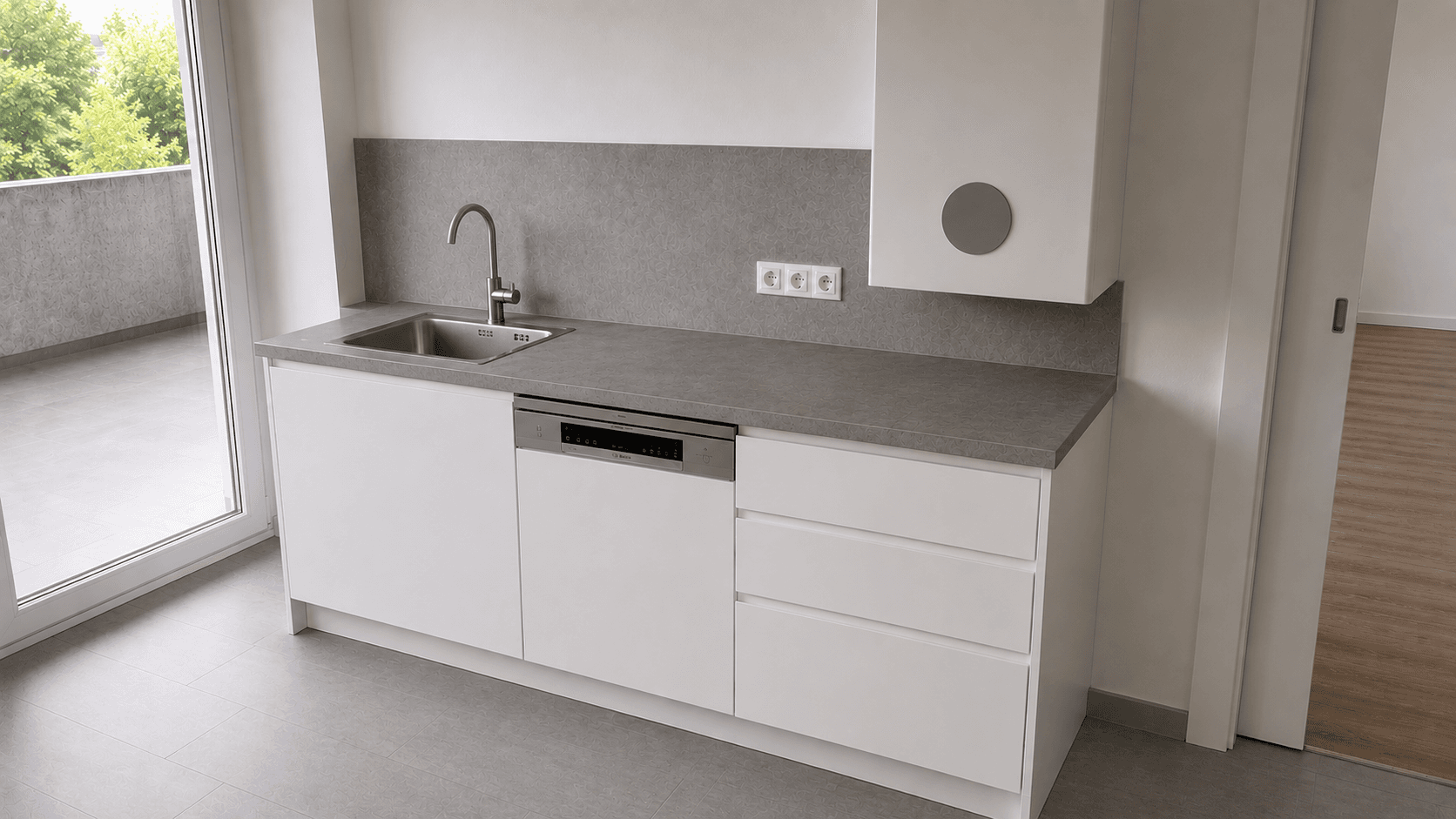 Prenájom bytu 3-izbový 79 m², Ekkehardstraße 51, Singen (Hohentwiel), Bádensko-Wurttembersko Prenájom bytu 3-izbový 79 m², Ekkehardstraße 51, Singen (Hohentwiel), Bádensko-Wurttembersko