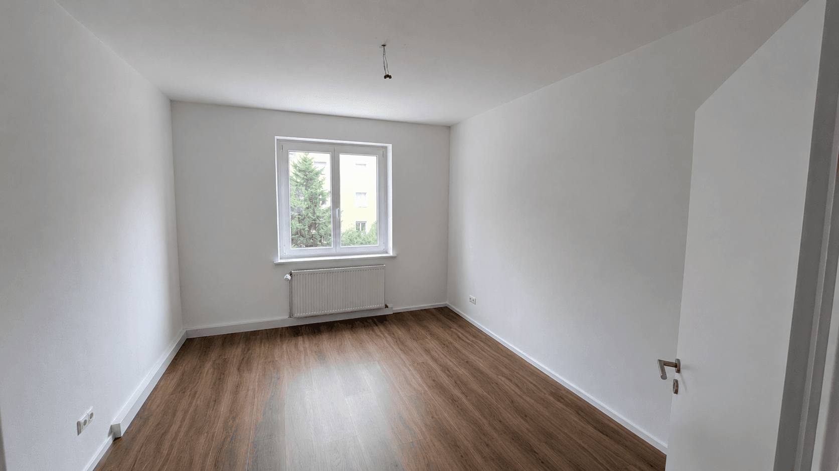 Prenájom bytu 3-izbový 79 m², Ekkehardstraße 51, Singen (Hohentwiel), Bádensko-Wurttembersko Prenájom bytu 3-izbový 79 m², Ekkehardstraße 51, Singen (Hohentwiel), Bádensko-Wurttembersko