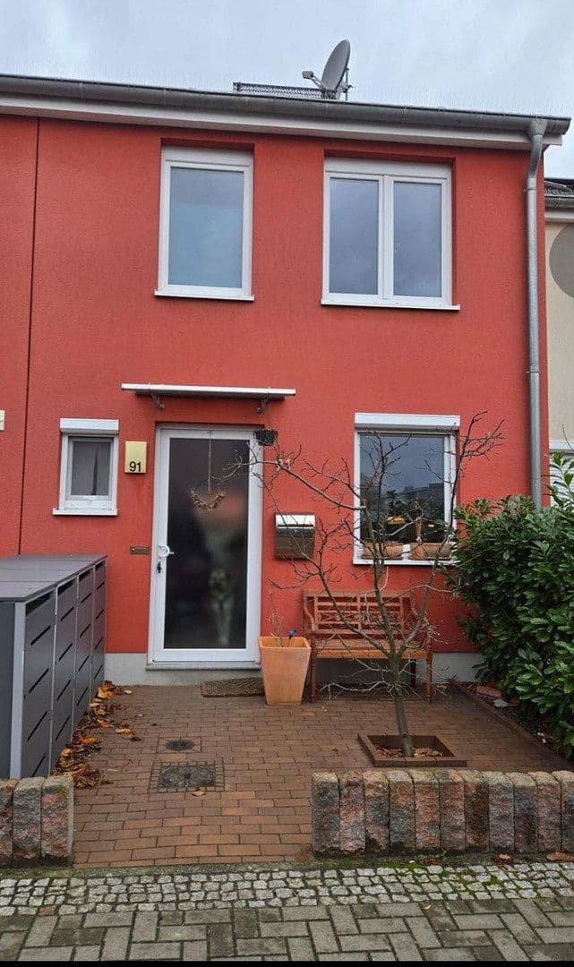 Predaj domu 130 m², pozemok 150 m², Berlin, Berlín Predaj domu 130 m², pozemok 150 m², Berlin, Berlín
