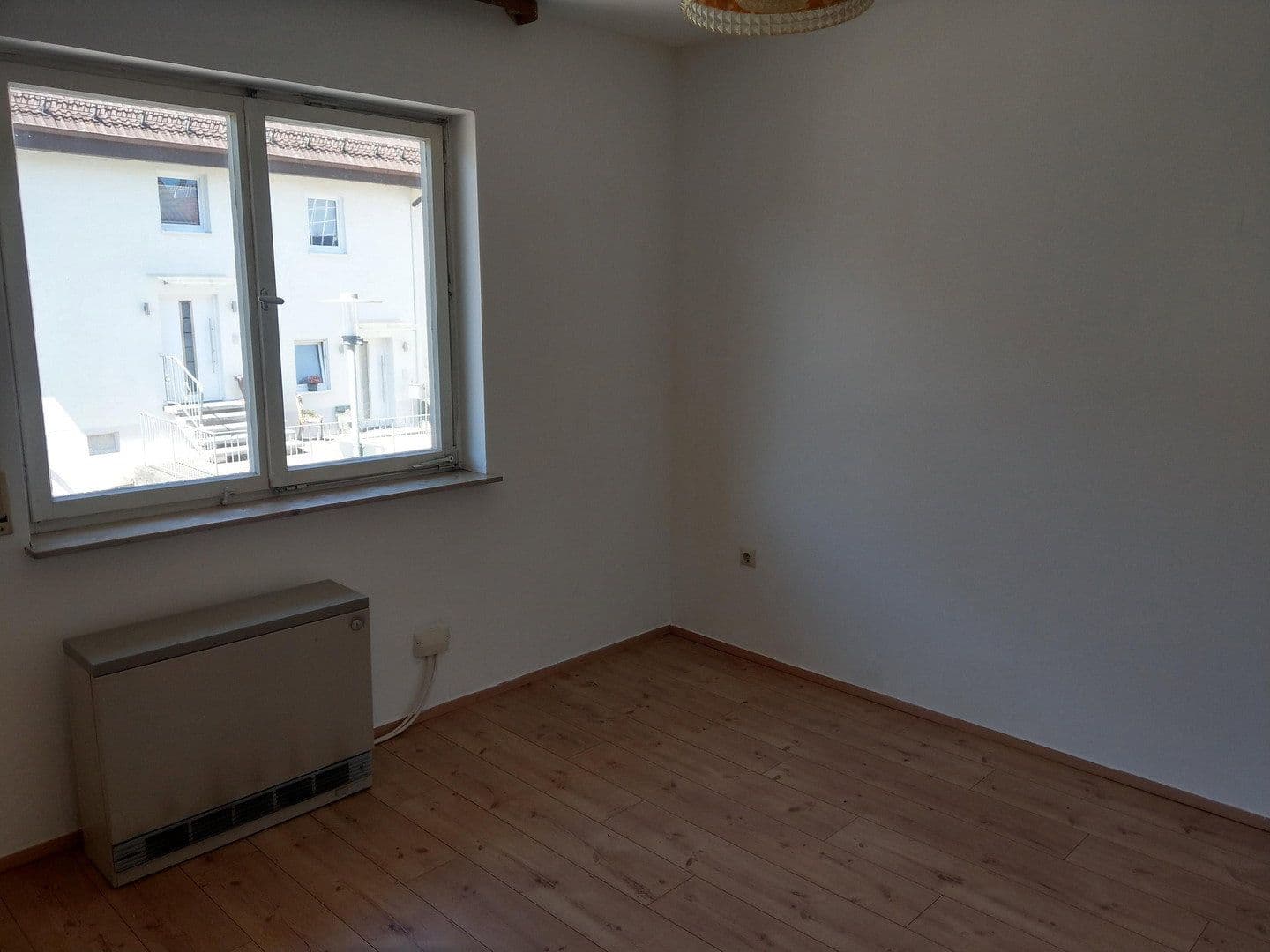 Prenájom bytu 5-izbový 89 m², Vogtstr. 2, Mühlingen, Bádensko-Wurttembersko Prenájom bytu 5-izbový 89 m², Vogtstr. 2, Mühlingen, Bádensko-Wurttembersko