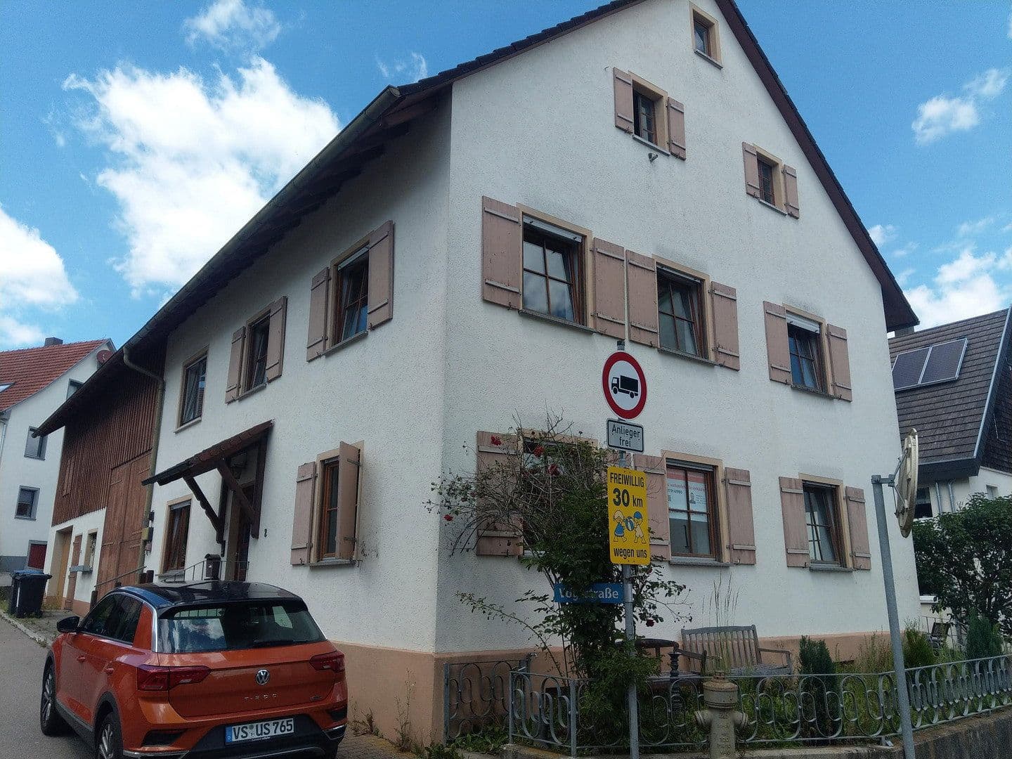 Prenájom bytu 5-izbový 89 m², Vogtstr. 2, Mühlingen, Bádensko-Wurttembersko Prenájom bytu 5-izbový 89 m², Vogtstr. 2, Mühlingen, Bádensko-Wurttembersko