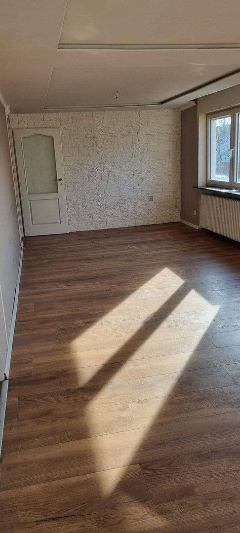 Predaj domu 195 m², pozemok 322 m², Jahnstr.3, Reichenbach an der Fils, Bádensko-Wurttembersko Predaj domu 195 m², pozemok 322 m², Jahnstr.3, Reichenbach an der Fils, Bádensko-Wurttembersko