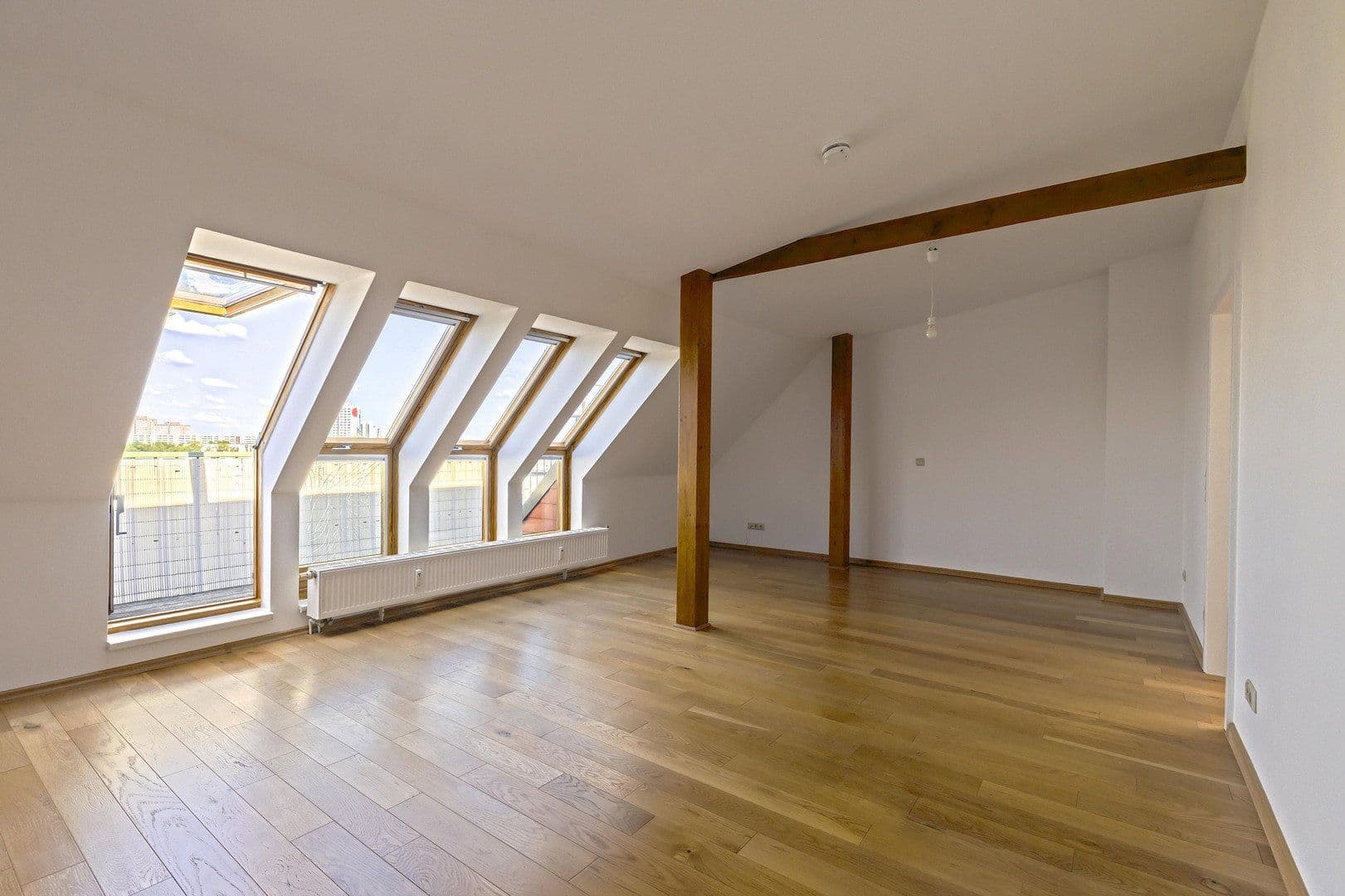 Predaj bytu 2-izbový 91 m², Kochhannstr. 19, Berlin, Berlín Predaj bytu 2-izbový 91 m², Kochhannstr. 19, Berlin, Berlín