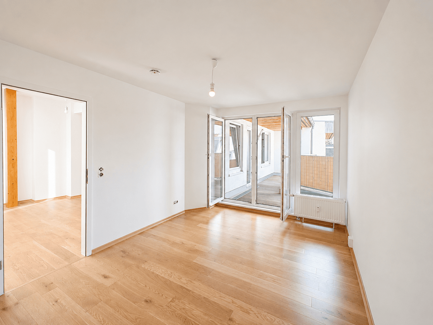 Predaj bytu 2-izbový 91 m², Kochhannstr. 19, Berlin, Berlín Predaj bytu 2-izbový 91 m², Kochhannstr. 19, Berlin, Berlín