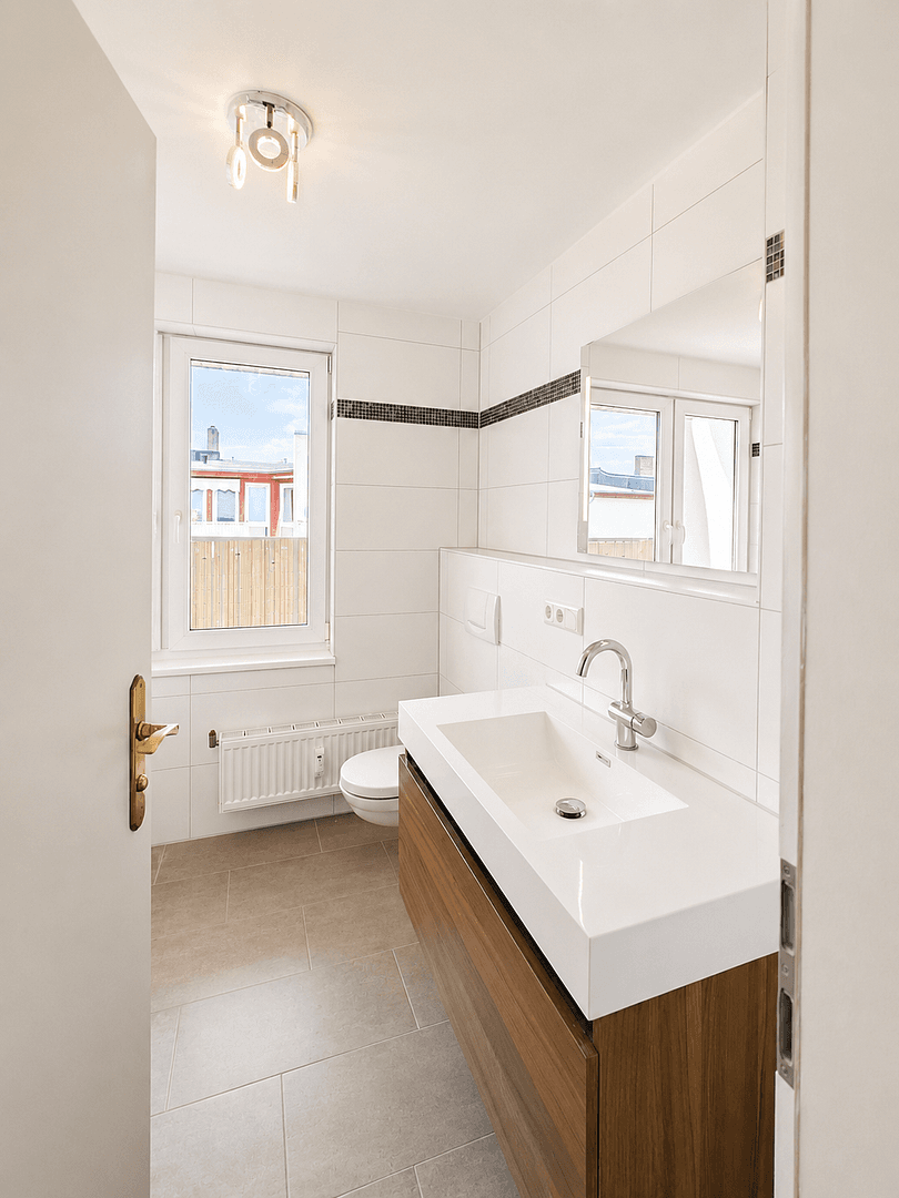 Predaj bytu 2-izbový 91 m², Kochhannstr. 19, Berlin, Berlín Predaj bytu 2-izbový 91 m², Kochhannstr. 19, Berlin, Berlín