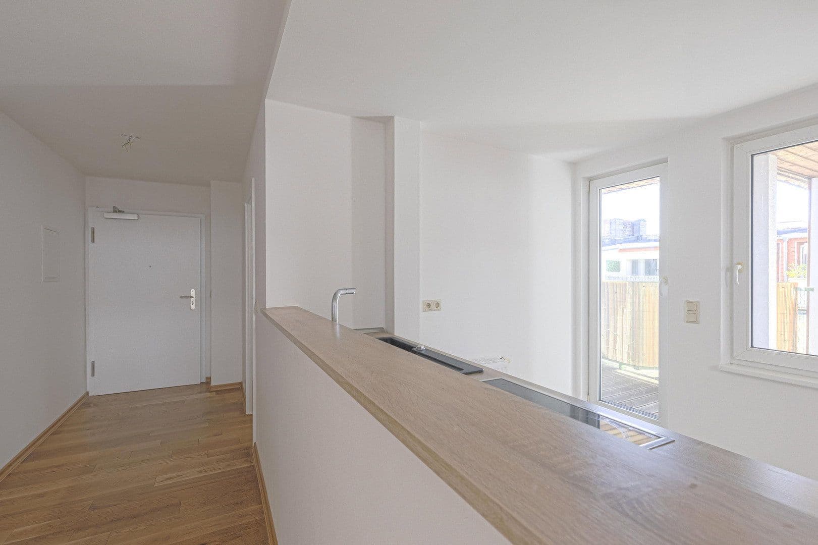 Predaj bytu 2-izbový 91 m², Kochhannstr. 19, Berlin, Berlín Predaj bytu 2-izbový 91 m², Kochhannstr. 19, Berlin, Berlín