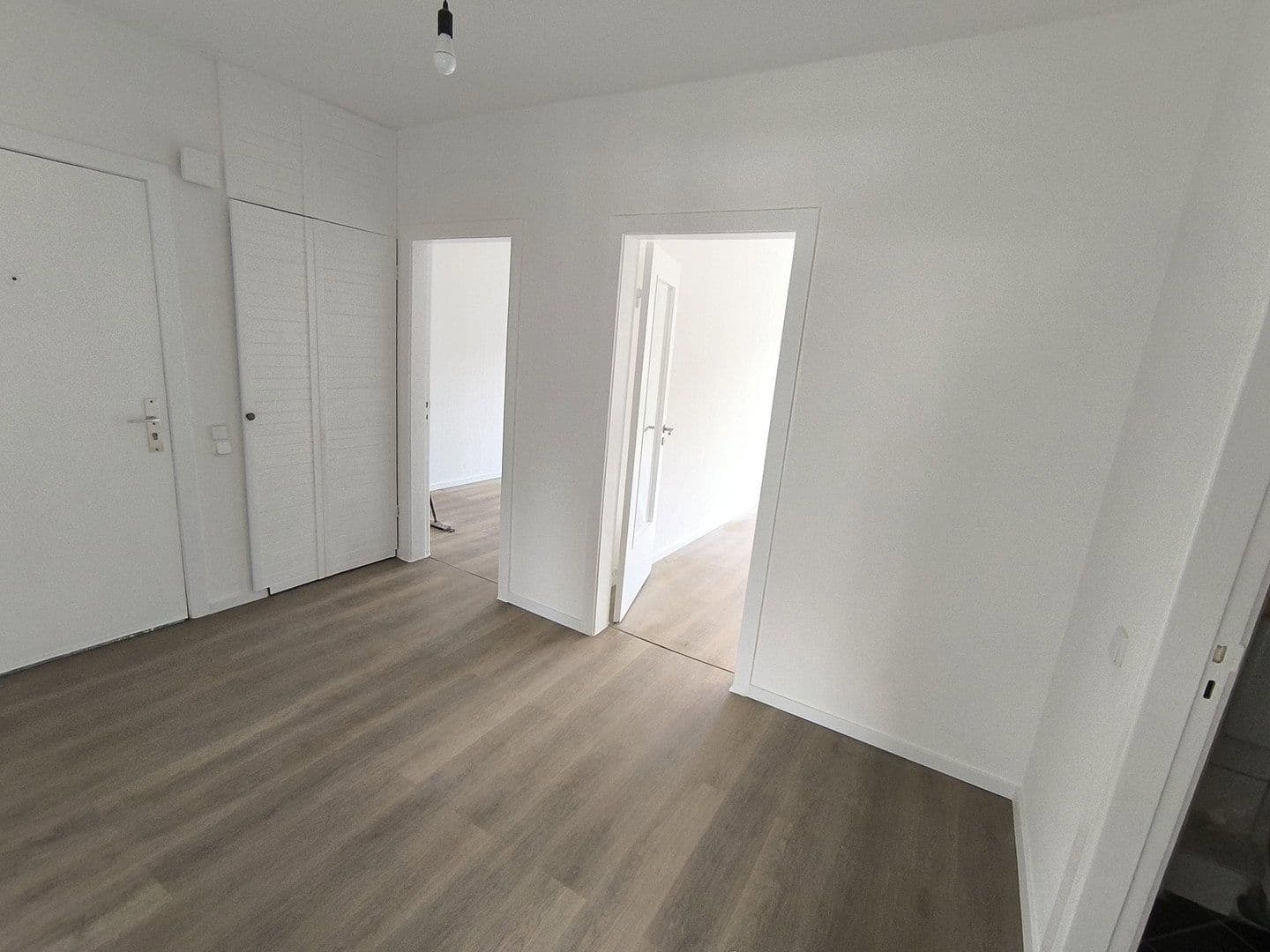 Predaj bytu 3-izbový 80 m², Hamburg, Hamburg Predaj bytu 3-izbový 80 m², Hamburg, Hamburg