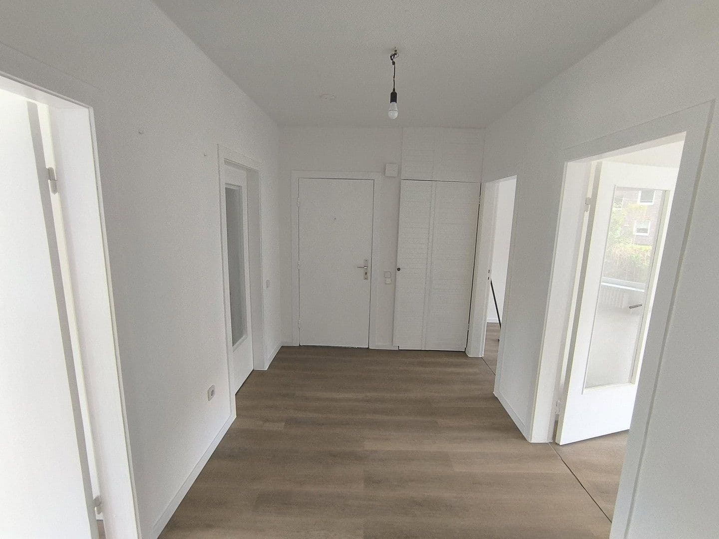 Predaj bytu 3-izbový 80 m², Hamburg, Hamburg Predaj bytu 3-izbový 80 m², Hamburg, Hamburg
