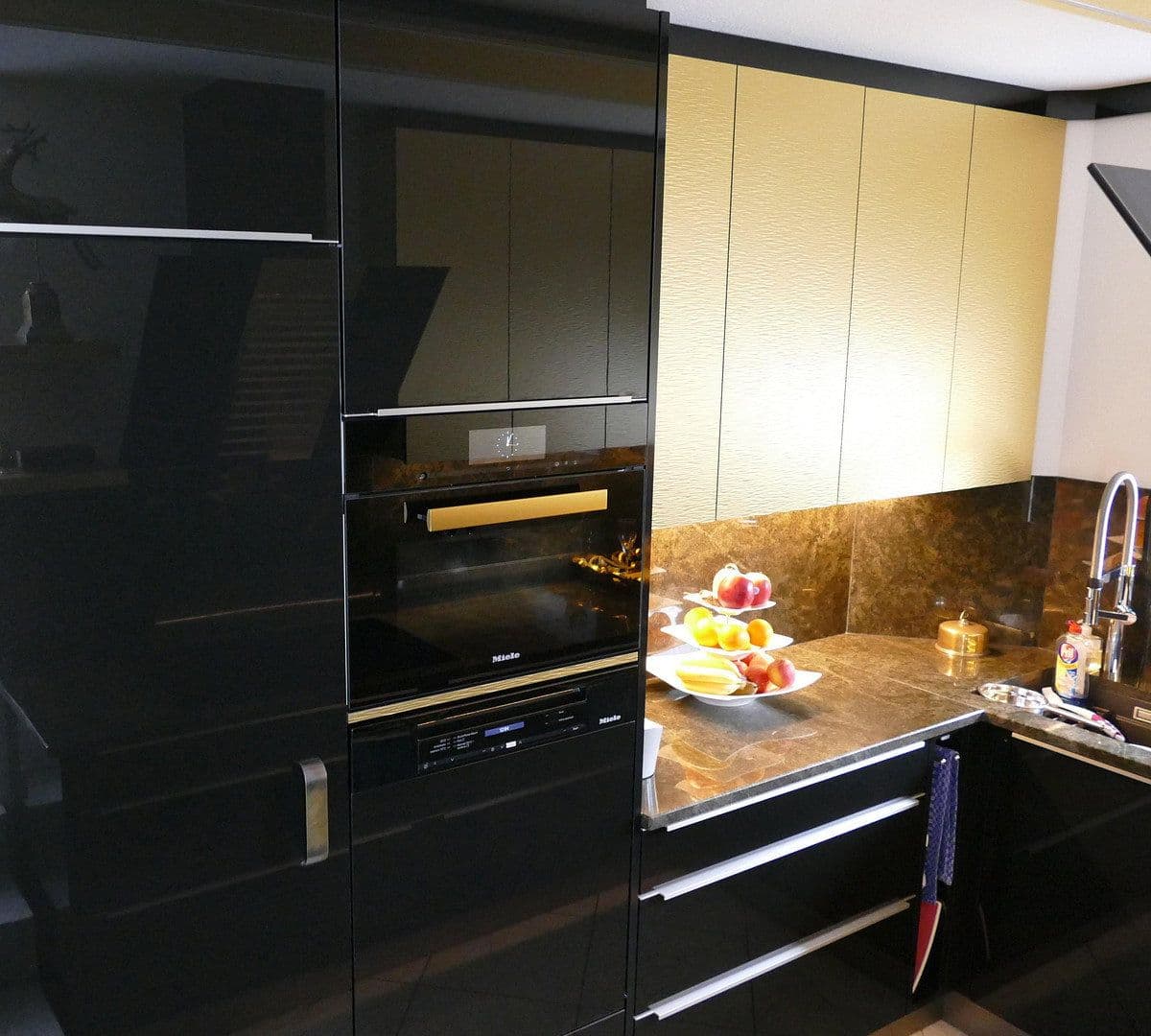 Predaj domu 420 m², pozemok 654 m², Saarbrücken, Sársko Predaj domu 420 m², pozemok 654 m², Saarbrücken, Sársko