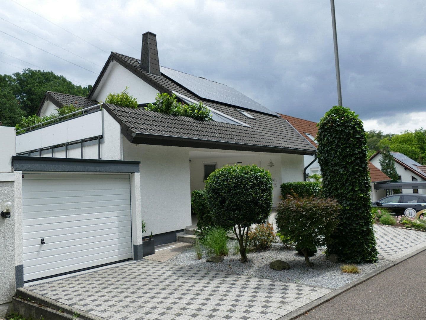 Predaj domu 420 m², pozemok 654 m², Saarbrücken, Sársko Predaj domu 420 m², pozemok 654 m², Saarbrücken, Sársko