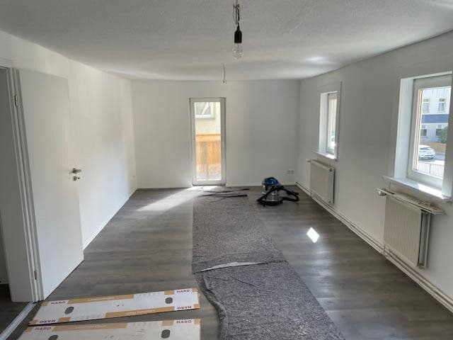 Predaj domu 180 m², pozemok 400 m², Roßmäßlerstraße 34, Tharandt, Sasko Predaj domu 180 m², pozemok 400 m², Roßmäßlerstraße 34, Tharandt, Sasko
