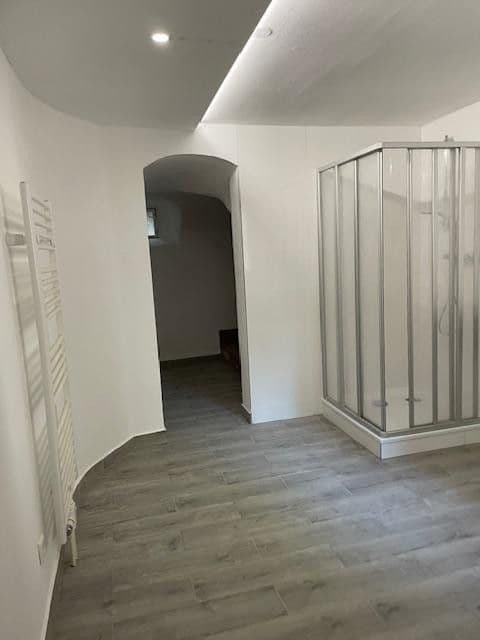 Predaj domu 180 m², pozemok 400 m², Roßmäßlerstraße 34, Tharandt, Sasko Predaj domu 180 m², pozemok 400 m², Roßmäßlerstraße 34, Tharandt, Sasko