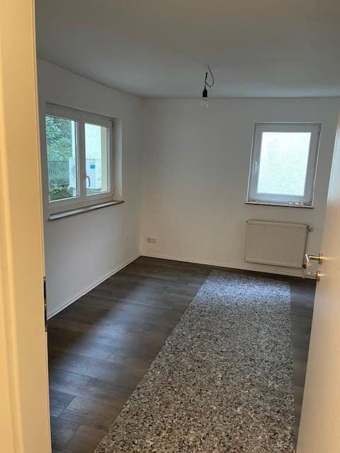 Predaj domu 180 m², pozemok 400 m², Roßmäßlerstraße 34, Tharandt, Sasko Predaj domu 180 m², pozemok 400 m², Roßmäßlerstraße 34, Tharandt, Sasko