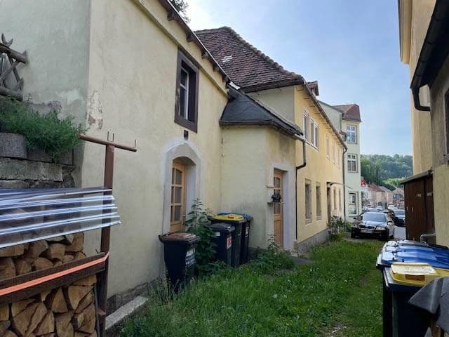 Predaj domu 180 m², pozemok 400 m², Roßmäßlerstraße 34, Tharandt, Sasko Predaj domu 180 m², pozemok 400 m², Roßmäßlerstraße 34, Tharandt, Sasko