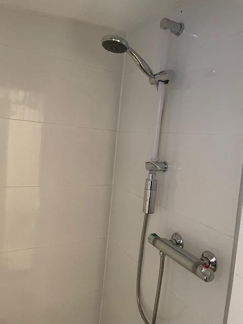 Predaj domu 180 m², pozemok 400 m², Roßmäßlerstraße 34, Tharandt, Sasko Predaj domu 180 m², pozemok 400 m², Roßmäßlerstraße 34, Tharandt, Sasko