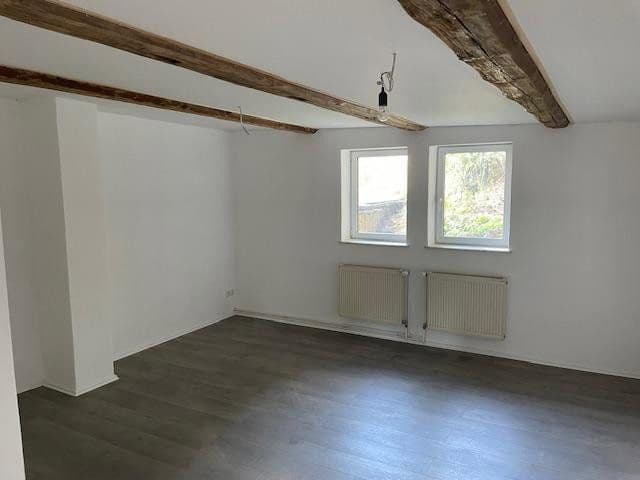 Predaj domu 180 m², pozemok 400 m², Roßmäßlerstraße 34, Tharandt, Sasko Predaj domu 180 m², pozemok 400 m², Roßmäßlerstraße 34, Tharandt, Sasko