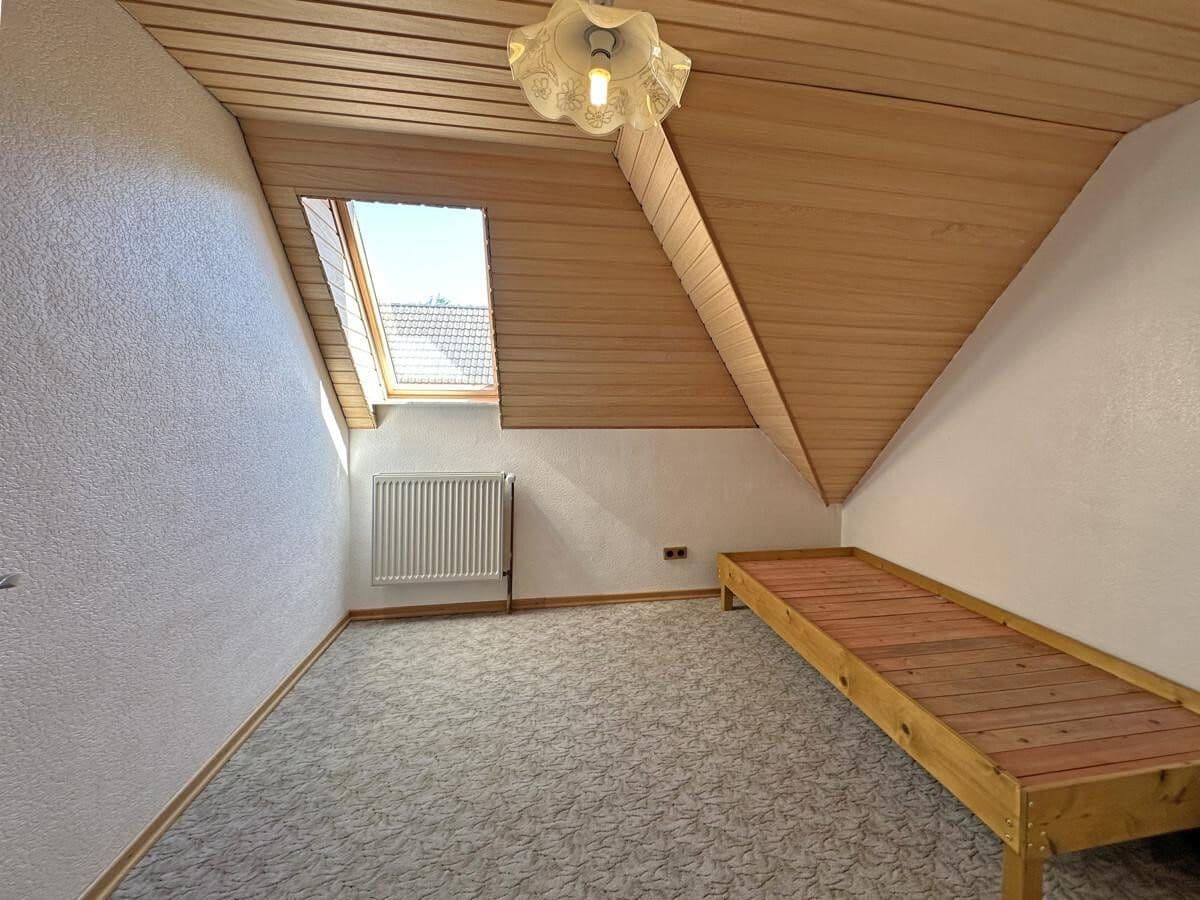 Prenájom bytu 5-izbový 101 m², Hamburg, Hamburg Prenájom bytu 5-izbový 101 m², Hamburg, Hamburg