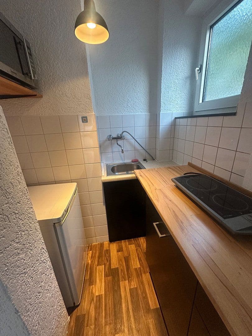 Prenájom bytu 1-izbový 32 m², Mannheim, Bádensko-Wurttembersko Prenájom bytu 1-izbový 32 m², Mannheim, Bádensko-Wurttembersko