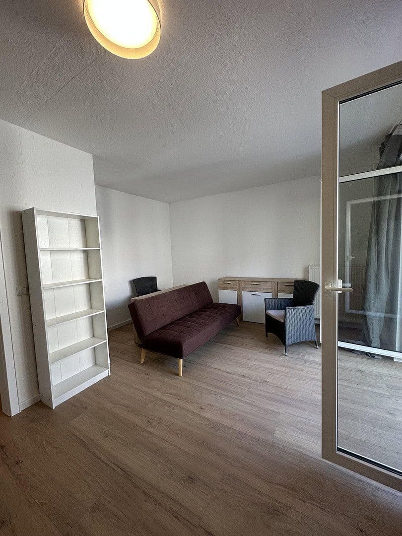 Prenájom bytu 1-izbový 47 m², Mannheim, Bádensko-Wurttembersko Prenájom bytu 1-izbový 47 m², Mannheim, Bádensko-Wurttembersko