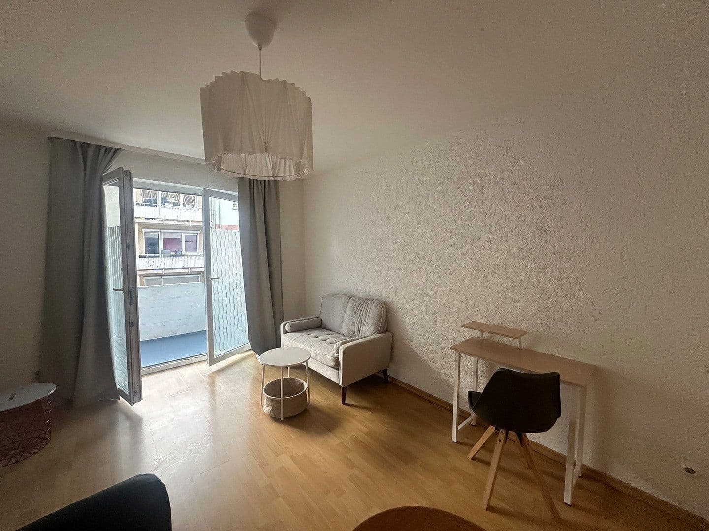 Prenájom bytu 1-izbový 32 m², Mannheim, Bádensko-Wurttembersko Prenájom bytu 1-izbový 32 m², Mannheim, Bádensko-Wurttembersko