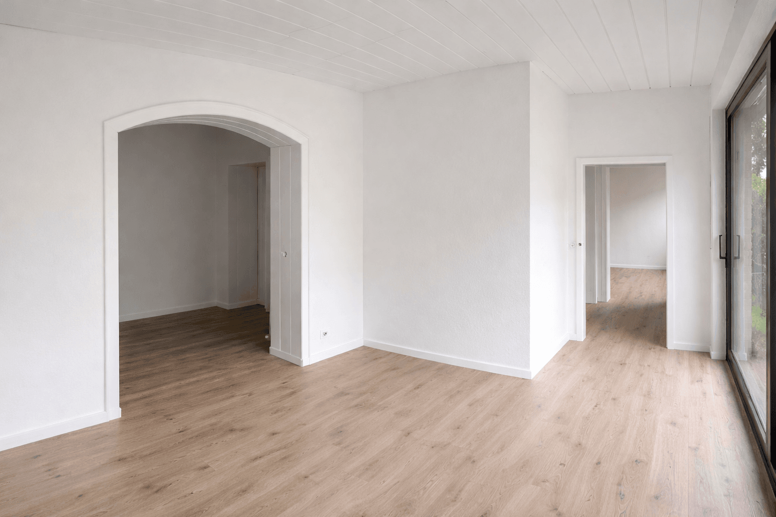 Prenájom bytu 3-izbový 90 m², Neckarstr.6, Mönchengladbach, Severné Porýnie - Westfálsko Prenájom bytu 3-izbový 90 m², Neckarstr.6, Mönchengladbach, Severné Porýnie - Westfálsko