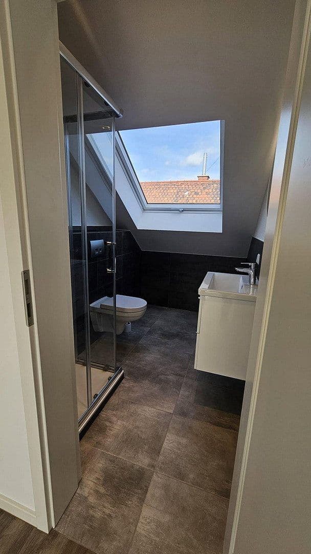 Predaj domu 167 m², pozemok 163 m², Speyerer Straße 25, Neuhofen, Porýnie-Falcko Predaj domu 167 m², pozemok 163 m², Speyerer Straße 25, Neuhofen, Porýnie-Falcko