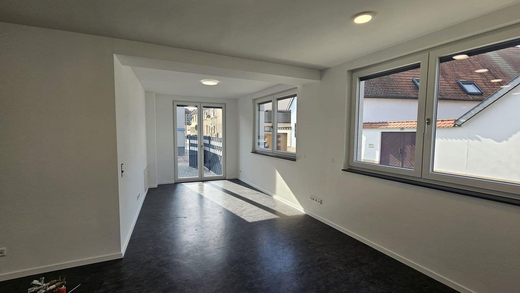 Predaj domu 167 m², pozemok 163 m², Speyerer Straße 25, Neuhofen, Porýnie-Falcko Predaj domu 167 m², pozemok 163 m², Speyerer Straße 25, Neuhofen, Porýnie-Falcko