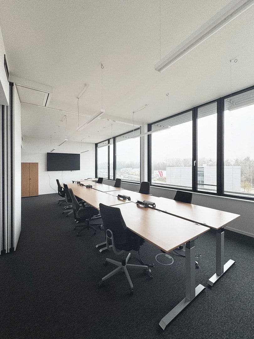 Prenájom kancelárie 807 m², Ida-Noddack-Straße 2, Ingolstadt, Bavorsko Prenájom kancelárie 807 m², Ida-Noddack-Straße 2, Ingolstadt, Bavorsko