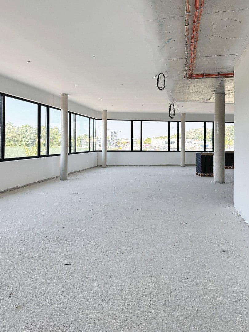 Prenájom kancelárie 807 m², Ida-Noddack-Straße 2, Ingolstadt, Bavorsko Prenájom kancelárie 807 m², Ida-Noddack-Straße 2, Ingolstadt, Bavorsko