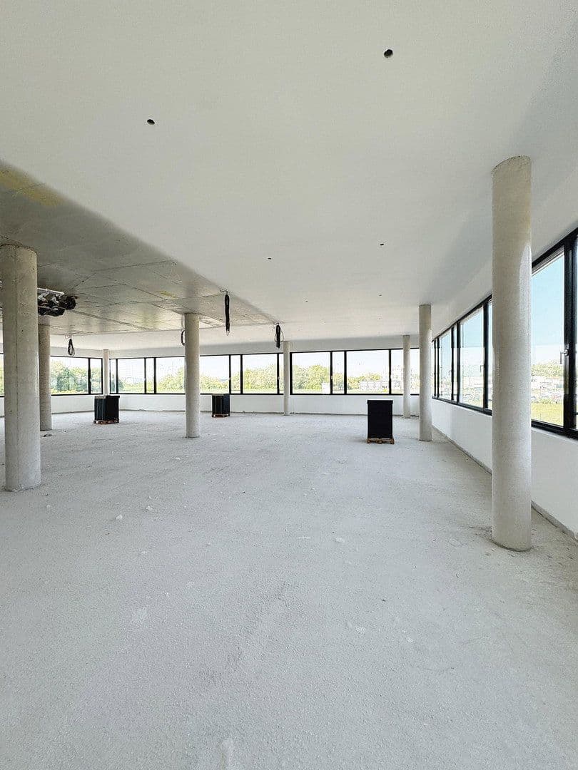 Prenájom kancelárie 807 m², Ida-Noddack-Straße 2, Ingolstadt, Bavorsko Prenájom kancelárie 807 m², Ida-Noddack-Straße 2, Ingolstadt, Bavorsko