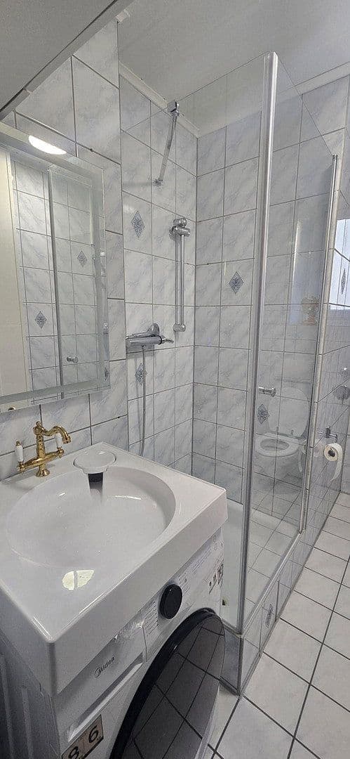 Prenájom bytu 1-izbový 28 m², Duisburgerstraße 22, Stuttgart, Bádensko-Wurttembersko Prenájom bytu 1-izbový 28 m², Duisburgerstraße 22, Stuttgart, Bádensko-Wurttembersko