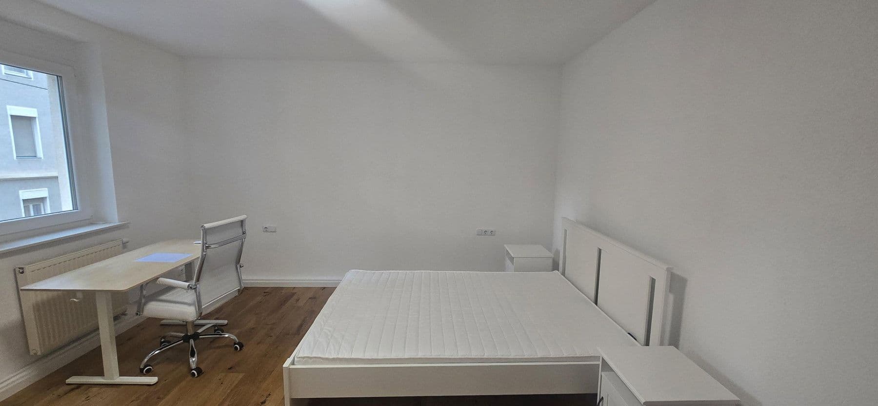 Prenájom bytu 1-izbový 38 m², Duisburgerstraße 26, Stuttgart, Bádensko-Wurttembersko Prenájom bytu 1-izbový 38 m², Duisburgerstraße 26, Stuttgart, Bádensko-Wurttembersko