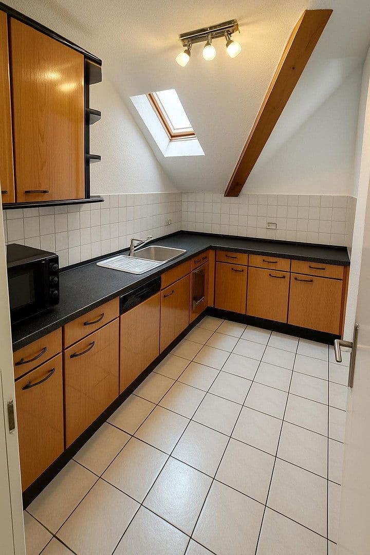 Prenájom bytu 13 m², St. Ilgener Straße 32, Leimen, Bádensko-Wurttembersko Prenájom bytu 13 m², St. Ilgener Straße 32, Leimen, Bádensko-Wurttembersko