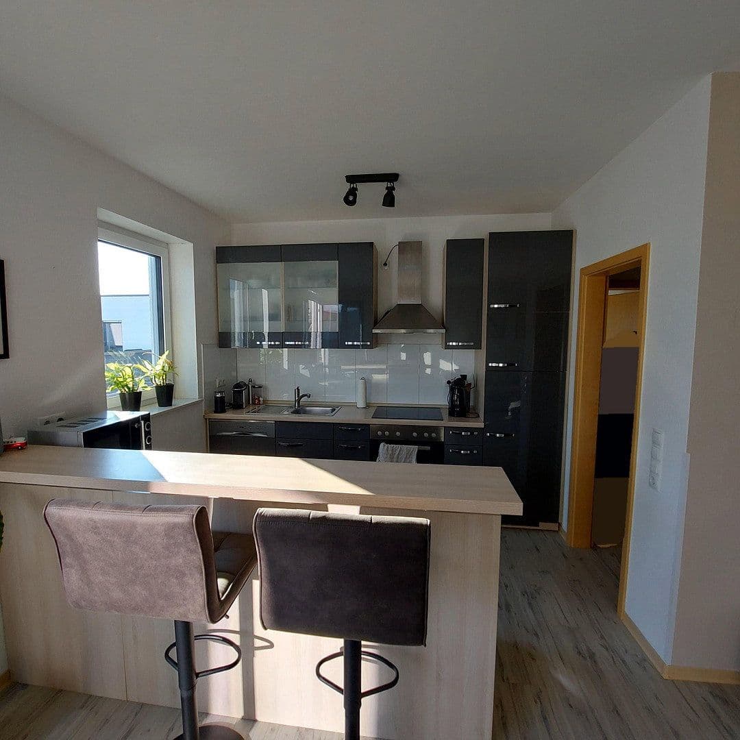 Prenájom bytu 4-izbový 102 m², Weißenthurm, Porýnie-Falcko Prenájom bytu 4-izbový 102 m², Weißenthurm, Porýnie-Falcko