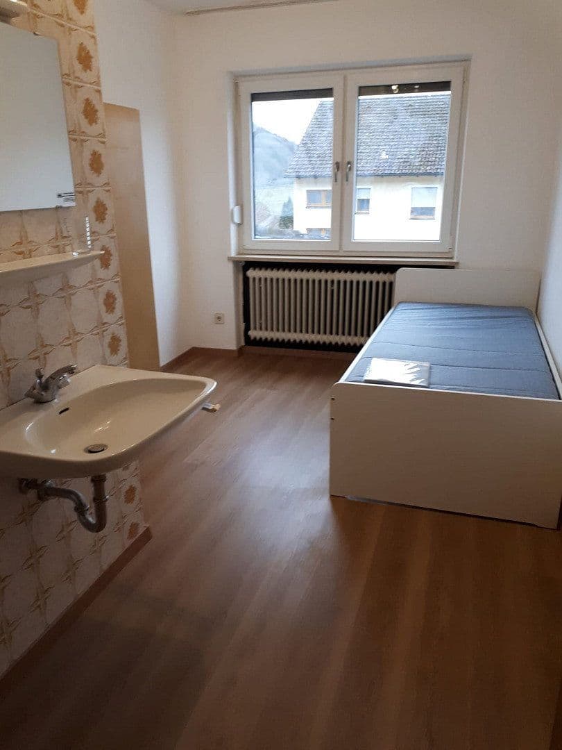 Prenájom domu 700 m², pozemok 1.200 m², Gößweinstein, Bavorsko Prenájom domu 700 m², pozemok 1.200 m², Gößweinstein, Bavorsko