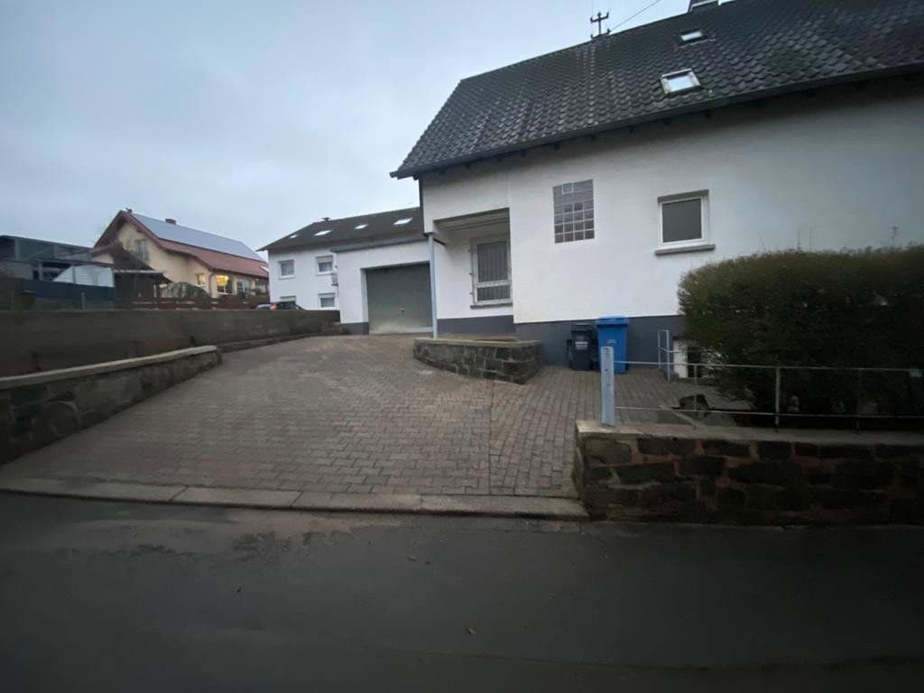 Prenájom domu 125 m², pozemok 340 m², Kanalstraße 18, Schwedelbach, Porýnie-Falcko Prenájom domu 125 m², pozemok 340 m², Kanalstraße 18, Schwedelbach, Porýnie-Falcko