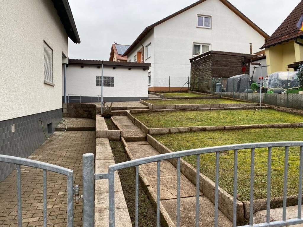 Prenájom domu 125 m², pozemok 340 m², Kanalstraße 18, Schwedelbach, Porýnie-Falcko Prenájom domu 125 m², pozemok 340 m², Kanalstraße 18, Schwedelbach, Porýnie-Falcko