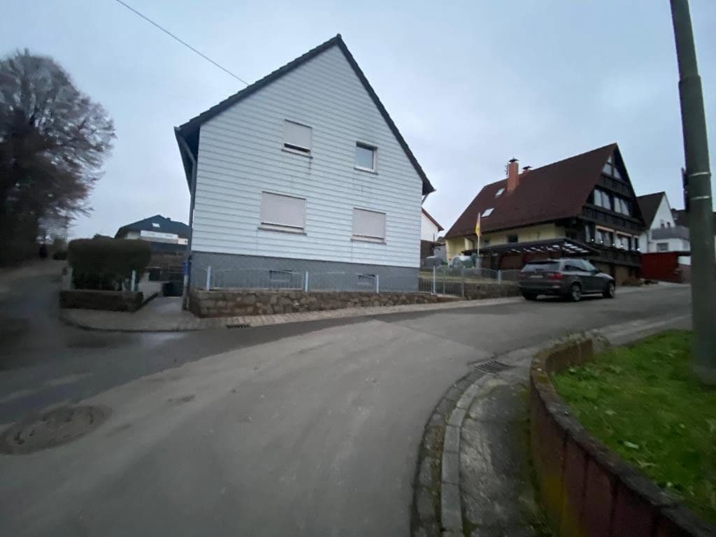 Prenájom domu 125 m², pozemok 340 m², Kanalstraße 18, Schwedelbach, Porýnie-Falcko Prenájom domu 125 m², pozemok 340 m², Kanalstraße 18, Schwedelbach, Porýnie-Falcko