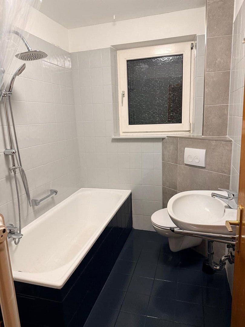 Prenájom domu 125 m², pozemok 340 m², Kanalstraße 18, Schwedelbach, Porýnie-Falcko Prenájom domu 125 m², pozemok 340 m², Kanalstraße 18, Schwedelbach, Porýnie-Falcko