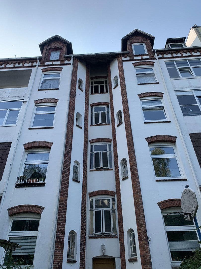 Prenájom bytu 3-izbový 79 m², Holtenauer Straße 240, Kiel, Šlezvicko-Holštajnsko Prenájom bytu 3-izbový 79 m², Holtenauer Straße 240, Kiel, Šlezvicko-Holštajnsko