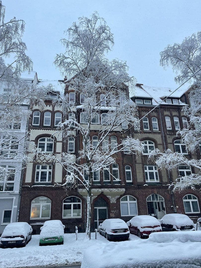Prenájom bytu 3-izbový 79 m², Holtenauer Straße 240, Kiel, Šlezvicko-Holštajnsko Prenájom bytu 3-izbový 79 m², Holtenauer Straße 240, Kiel, Šlezvicko-Holštajnsko
