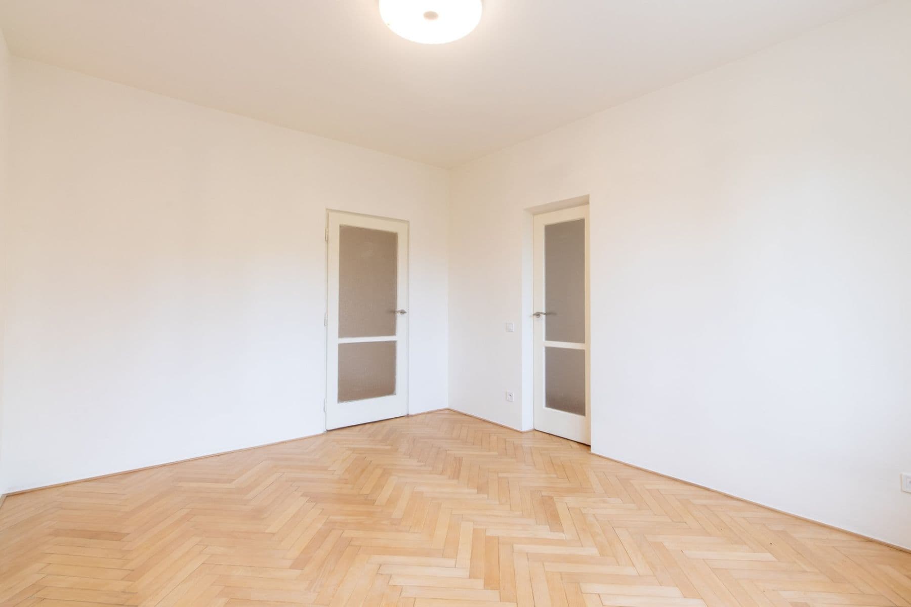 Prenájom bytu 3-izbový 73 m², Počernická, Praha, Praha Prenájom bytu 3-izbový 73 m², Počernická, Praha, Praha