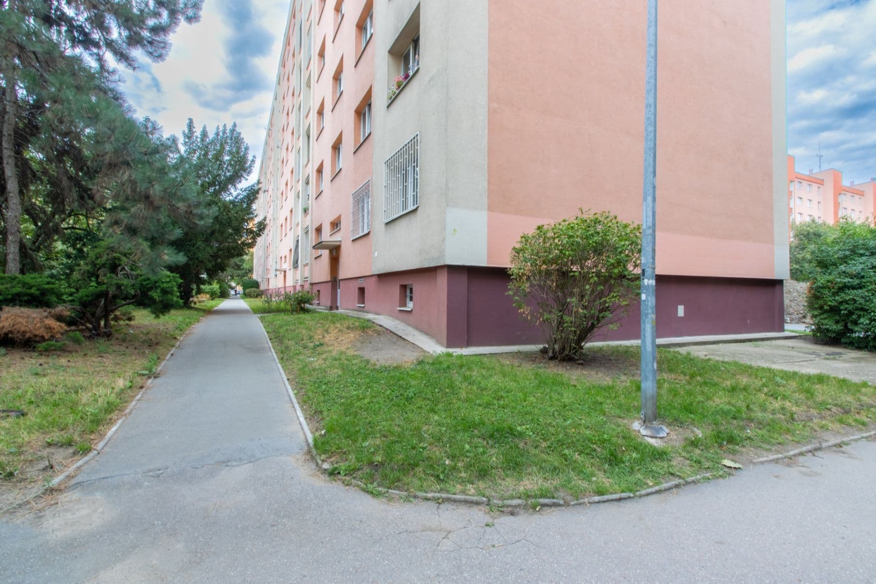 Prenájom bytu 3-izbový 73 m², Počernická, Praha, Praha Prenájom bytu 3-izbový 73 m², Počernická, Praha, Praha