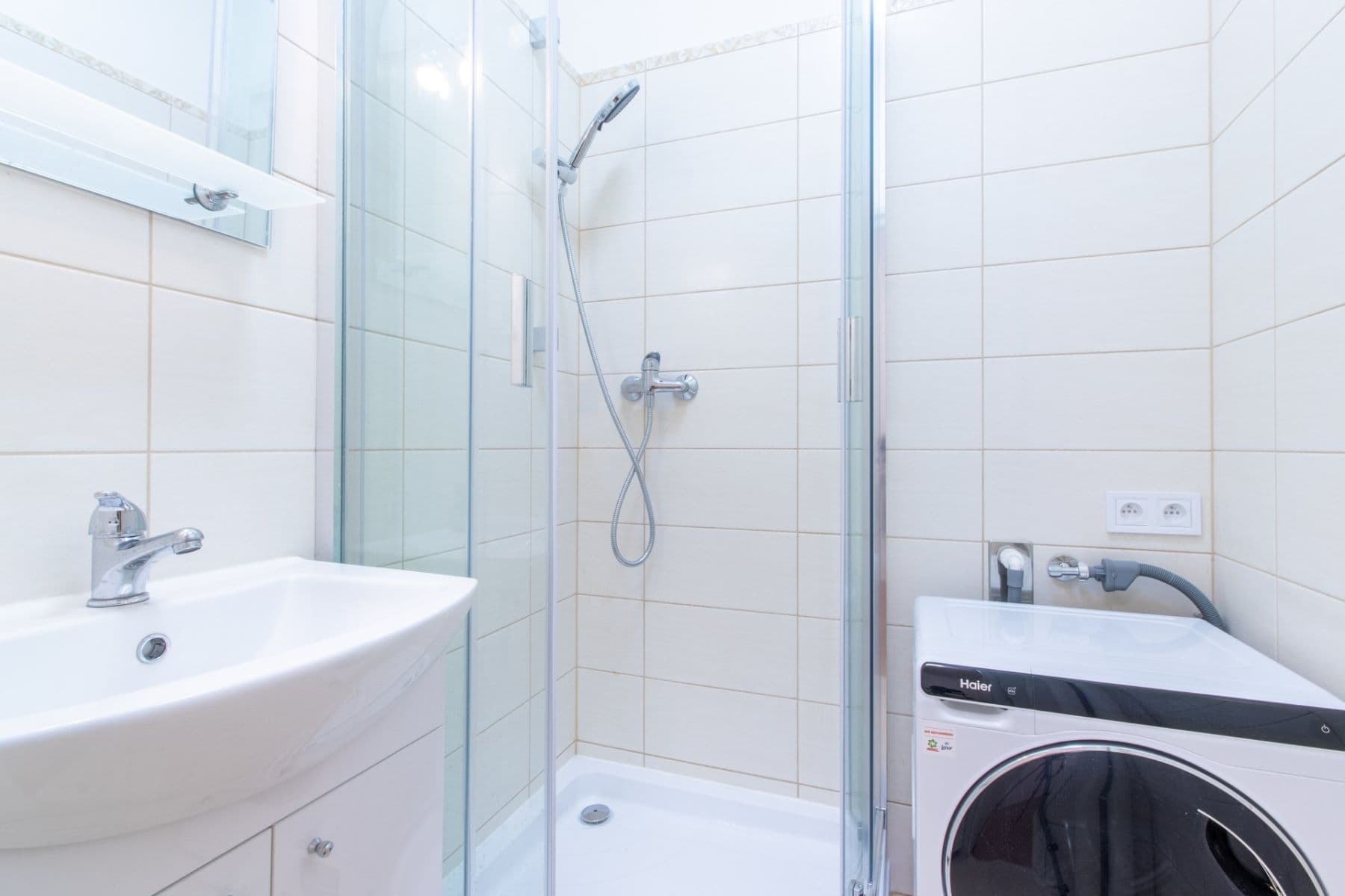 Prenájom bytu 3-izbový 73 m², Počernická, Praha, Praha Prenájom bytu 3-izbový 73 m², Počernická, Praha, Praha