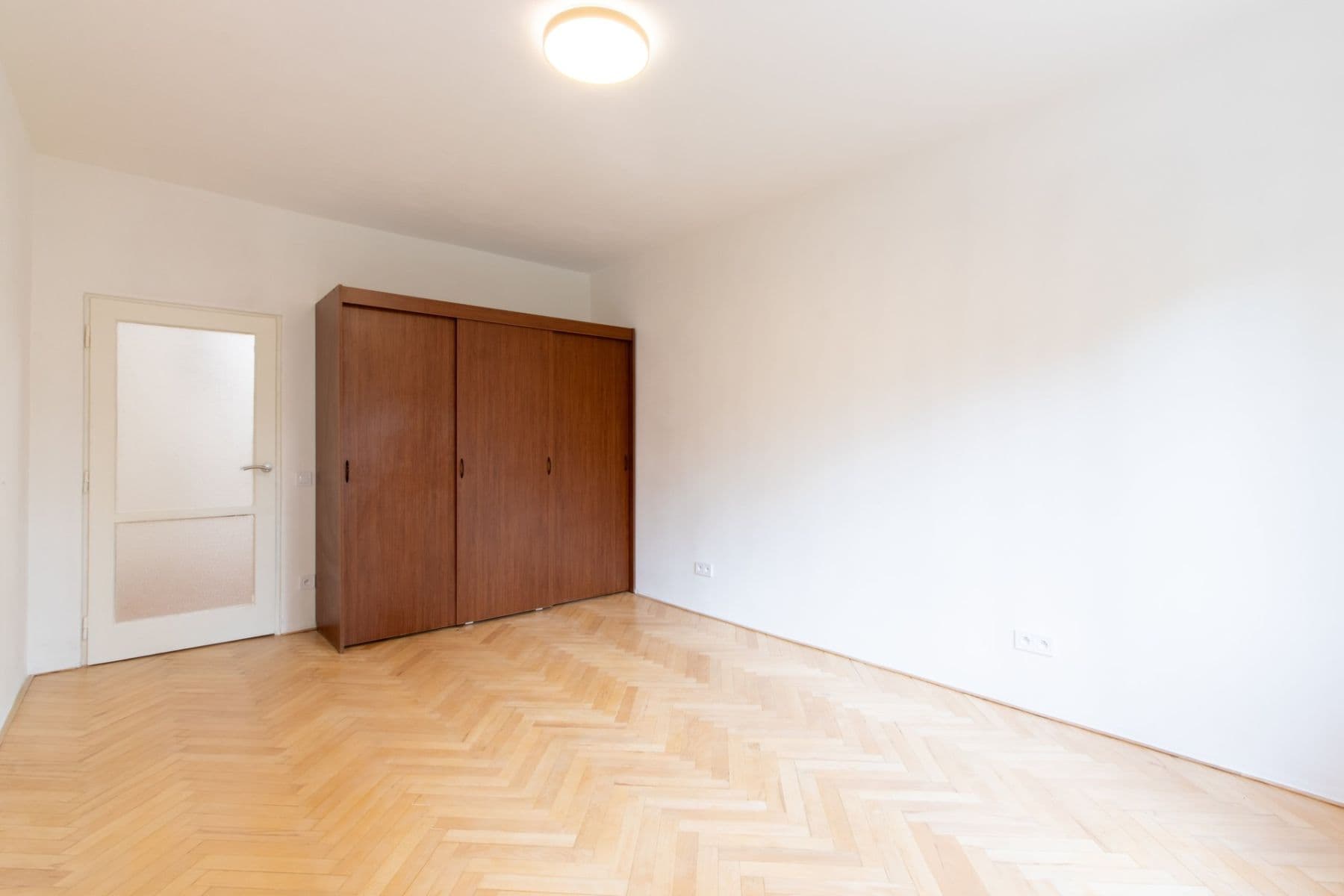 Prenájom bytu 3-izbový 73 m², Počernická, Praha, Praha Prenájom bytu 3-izbový 73 m², Počernická, Praha, Praha