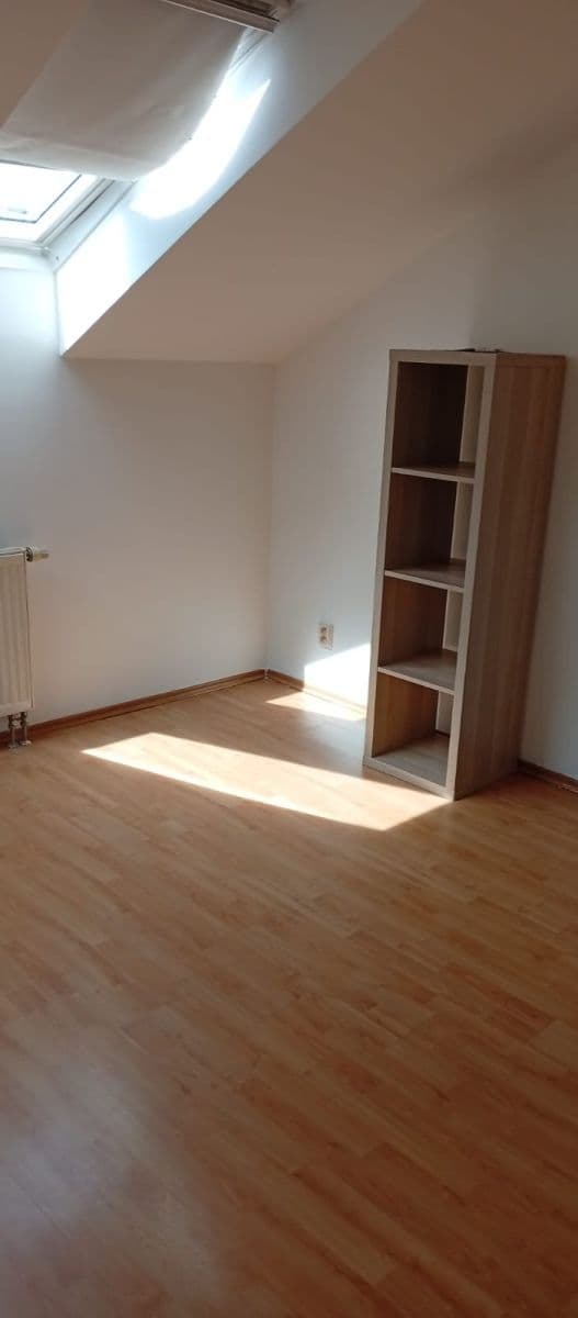 Prenájom bytu 2-izbový 47 m², Litavská, Slavkov u Brna, Jihomoravský kraj Prenájom bytu 2-izbový 47 m², Litavská, Slavkov u Brna, Jihomoravský kraj