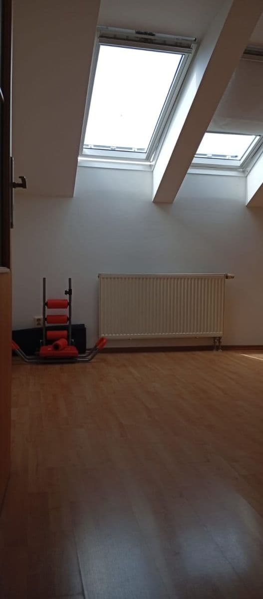 Prenájom bytu 2-izbový 47 m², Litavská, Slavkov u Brna, Jihomoravský kraj Prenájom bytu 2-izbový 47 m², Litavská, Slavkov u Brna, Jihomoravský kraj