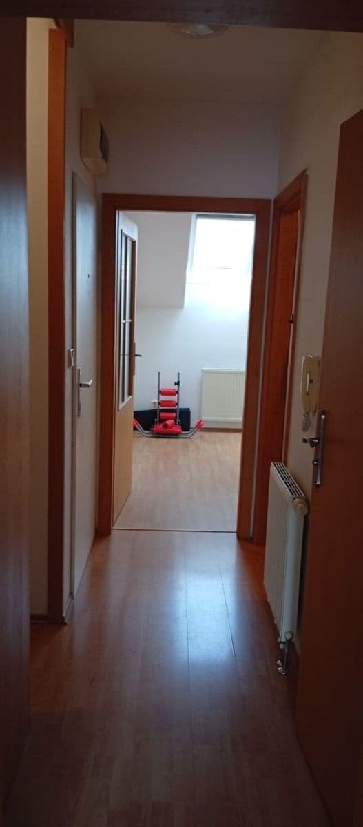 Prenájom bytu 2-izbový 47 m², Litavská, Slavkov u Brna, Jihomoravský kraj Prenájom bytu 2-izbový 47 m², Litavská, Slavkov u Brna, Jihomoravský kraj