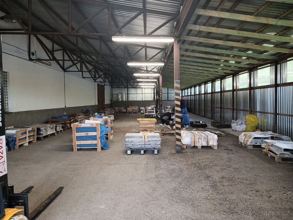 Prenájom nebytového priestoru 200 m², Vápenka, Zdice, Středočeský kraj Prenájom nebytového priestoru 200 m², Vápenka, Zdice, Středočeský kraj
